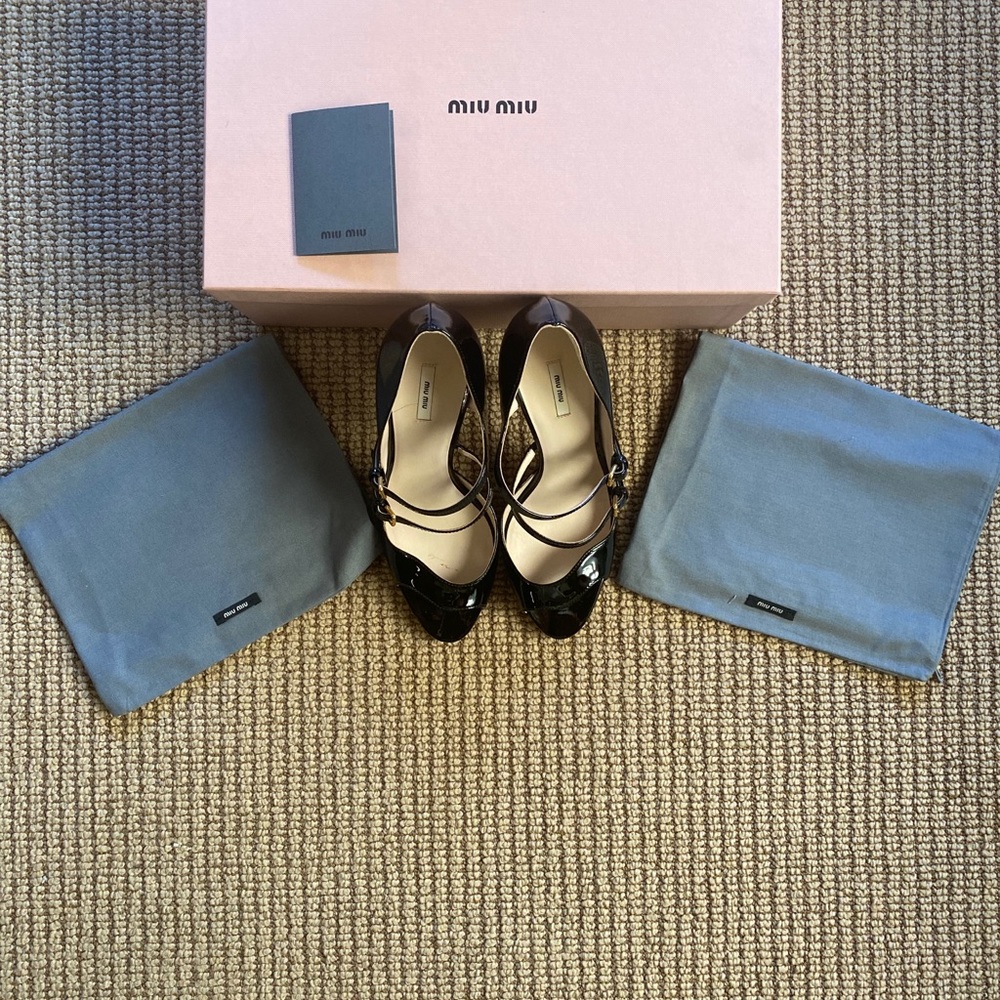 New in Box Miu Miu Mary Janes Sz 37